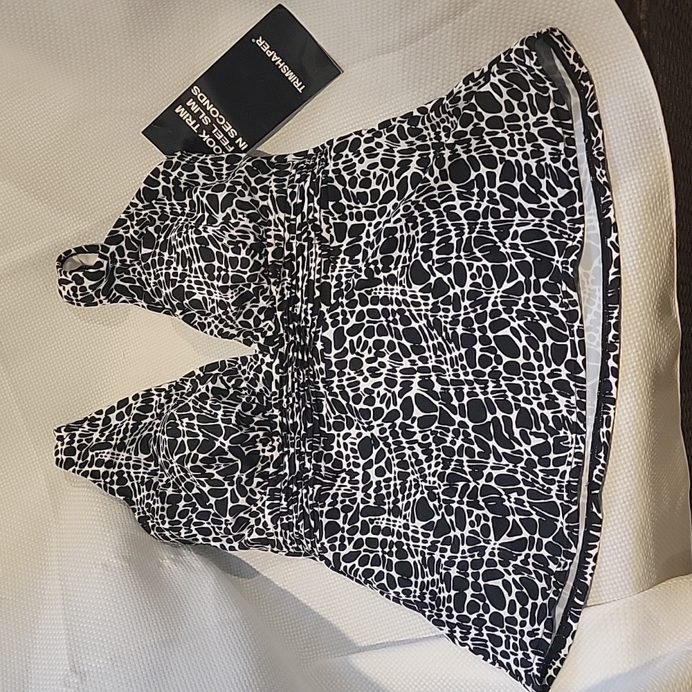 Trimshaper Swim Suit Top